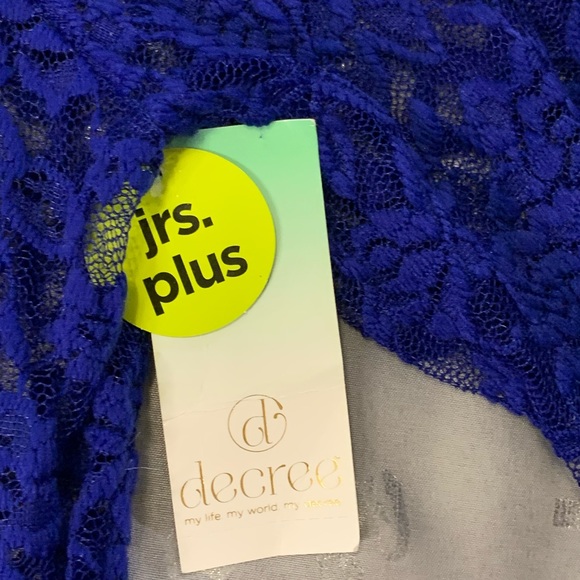 Decree Blouse - Picture 4 of 7